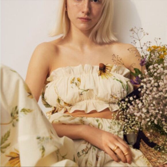 H&M | NEW Wildflower Cropped Bandeau Top Ruffles Women’s Size Medium/Large - Picture 1 of 9